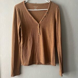 American Eagle Tan Waffle Knit Long Sleeve Henley Top Size Large